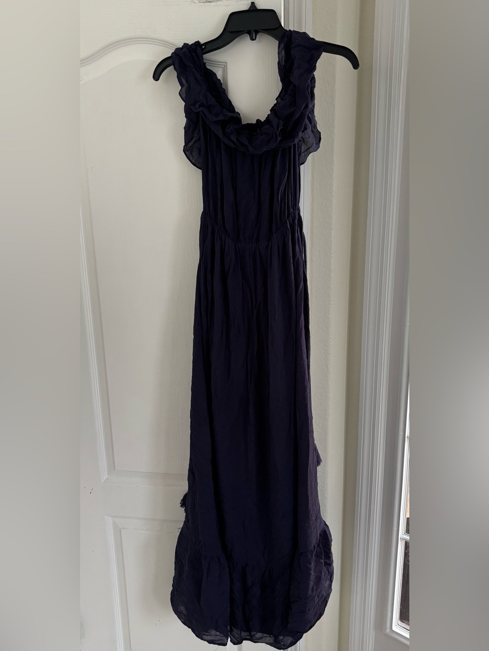 Sleeveless Ruffled Maxi Dress in Navy Blue